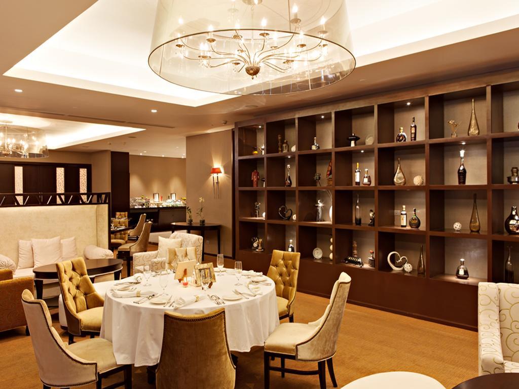 Joy Nostalg Hotel And Suites Manila Managed By The Ascott Limited Pasig City Extérieur photo